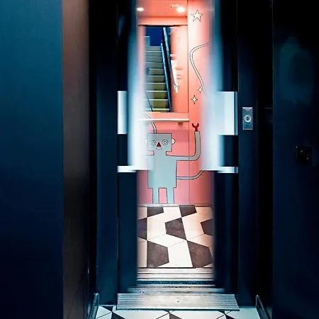 The Lubo - Self Check-in 3* Λουκέρνη